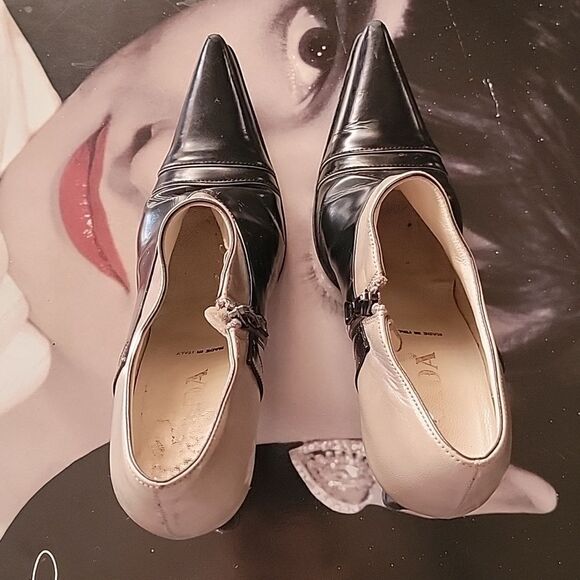 Prada VINTAGE size 35 1/2 Boots - Picture 10 of 16